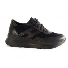 Кросівки жіночі  23121-846-20 HAPPY FAMILY фото - Mercury-shoes